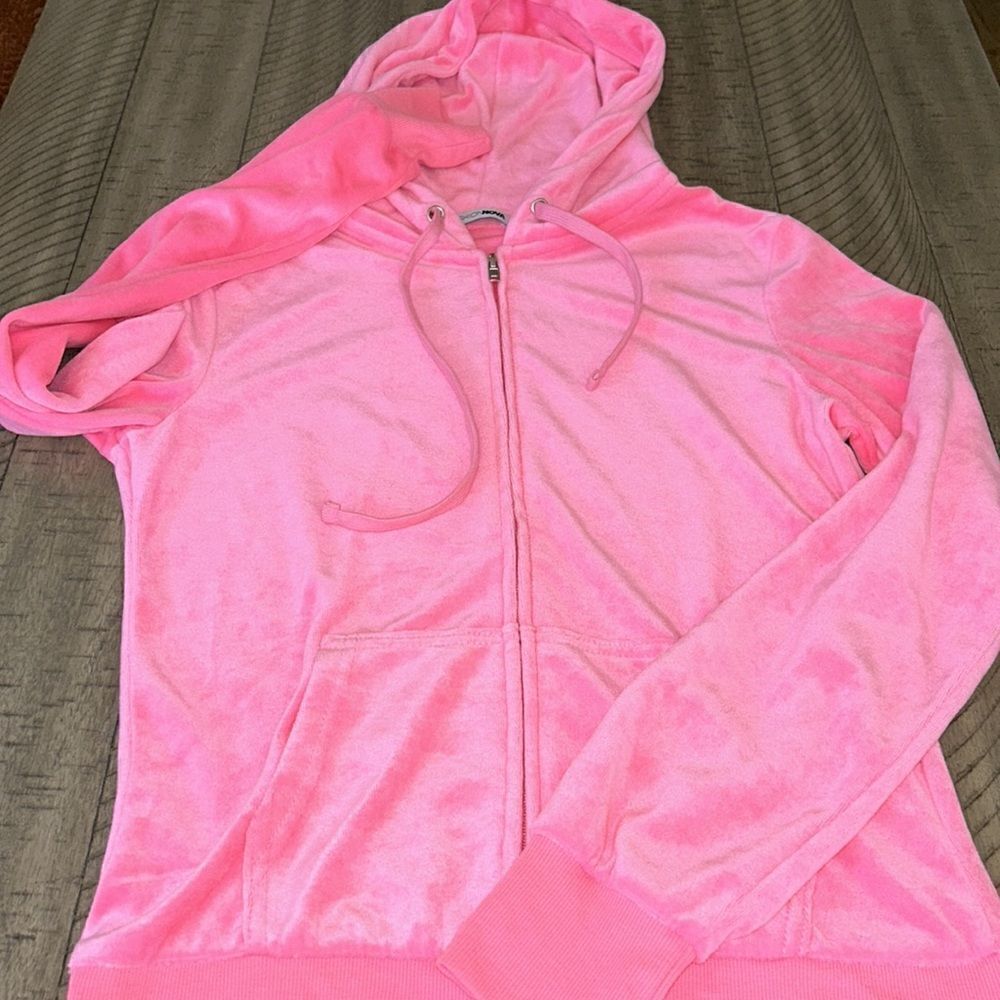 🩷 Neon Pink Velour Hoodie 2 Pockets. Adorable ☺️ - Picture 3 of 17